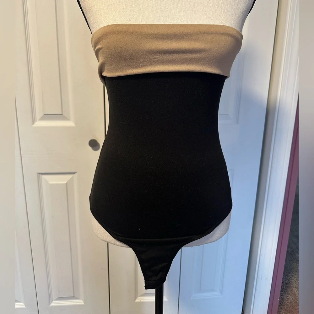 Sexy Black Stretchy Sleeveless Tube Top Bodysuit / Size Small NWOT - Picture 4 of 14